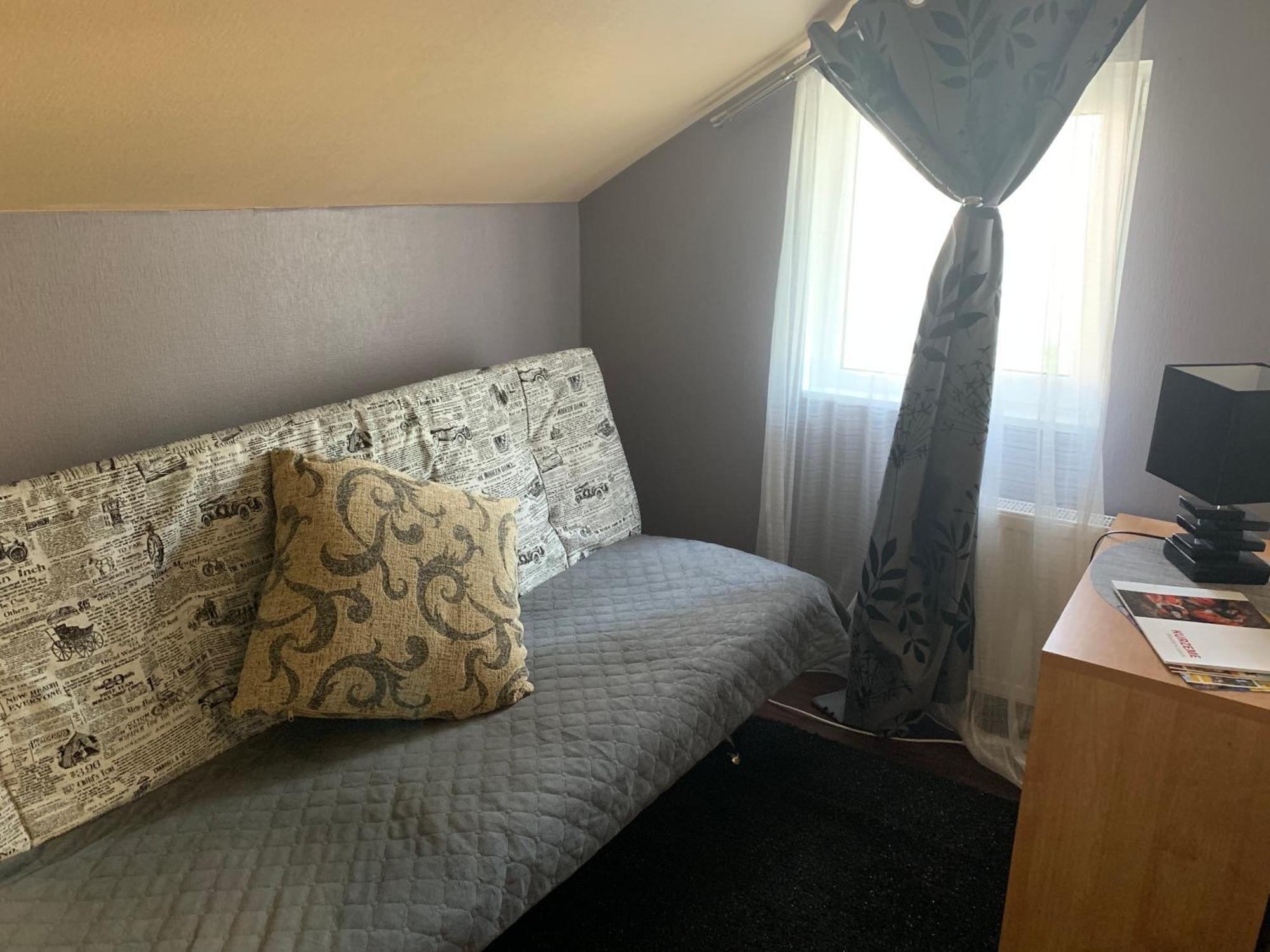 Portoss Hotel Ventspils Buitenkant foto